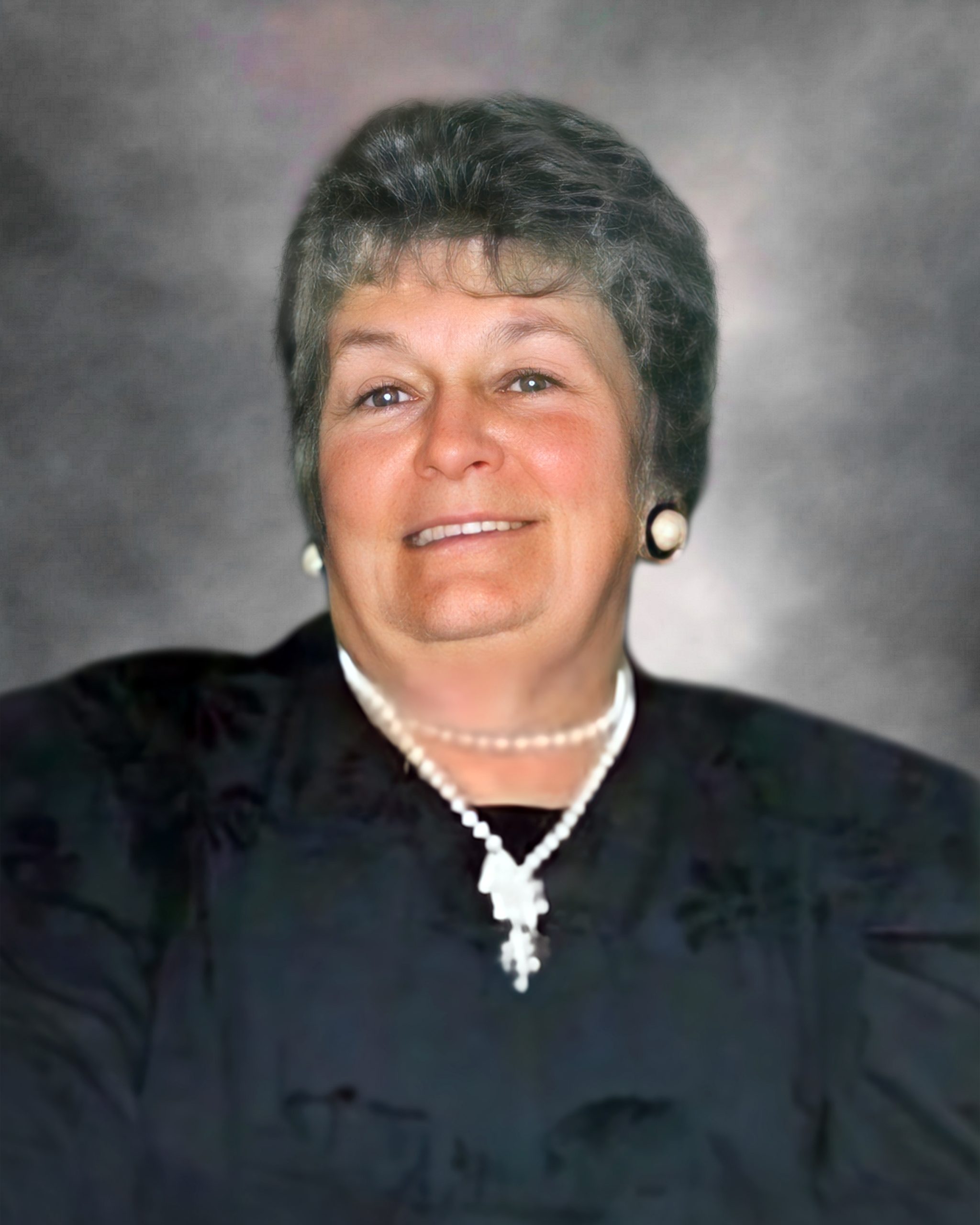 Shirley McKenzie Née Leclair